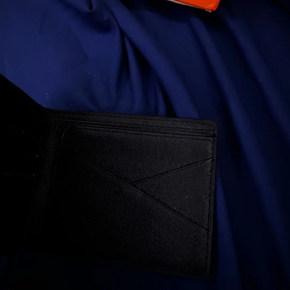 Lv wallet - Picture 3 of 5